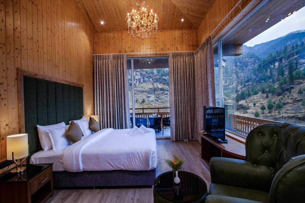 Palchan Hotel & Spa - A Member Of Radisson Individuals Retreats Manali  Bagian luar foto