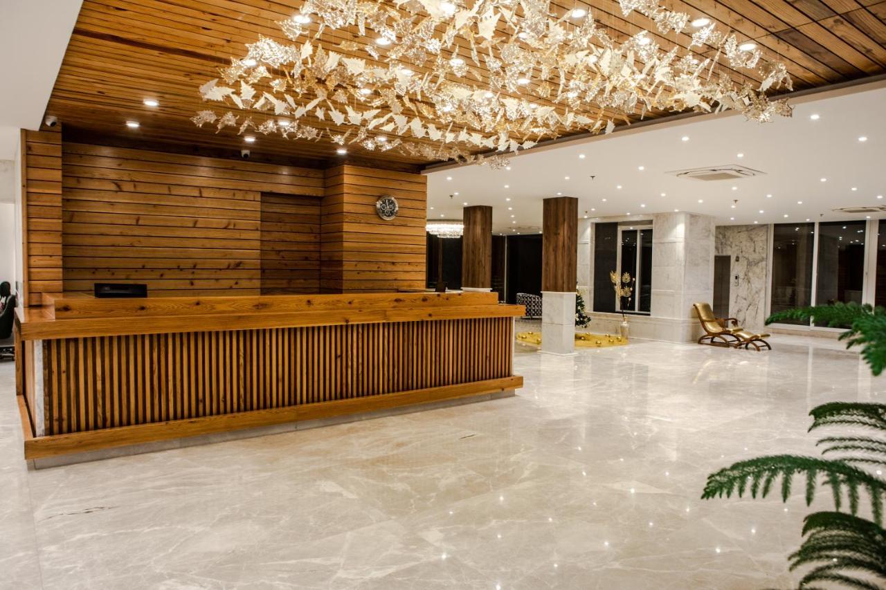 Palchan Hotel & Spa - A Member Of Radisson Individuals Retreats Manali  Bagian luar foto