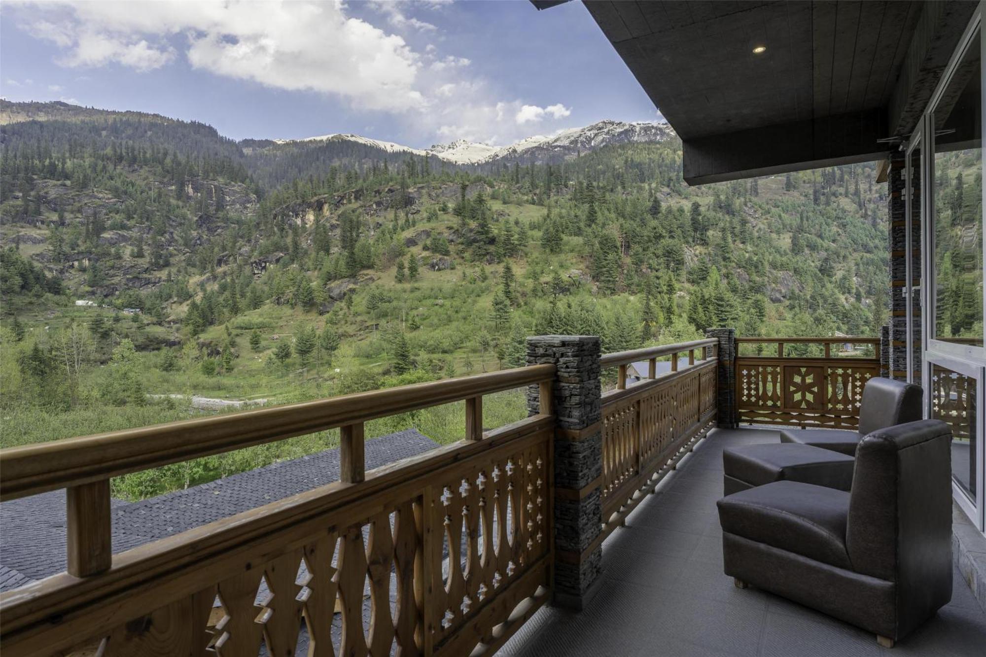 Palchan Hotel & Spa - A Member Of Radisson Individuals Retreats Manali  Bagian luar foto