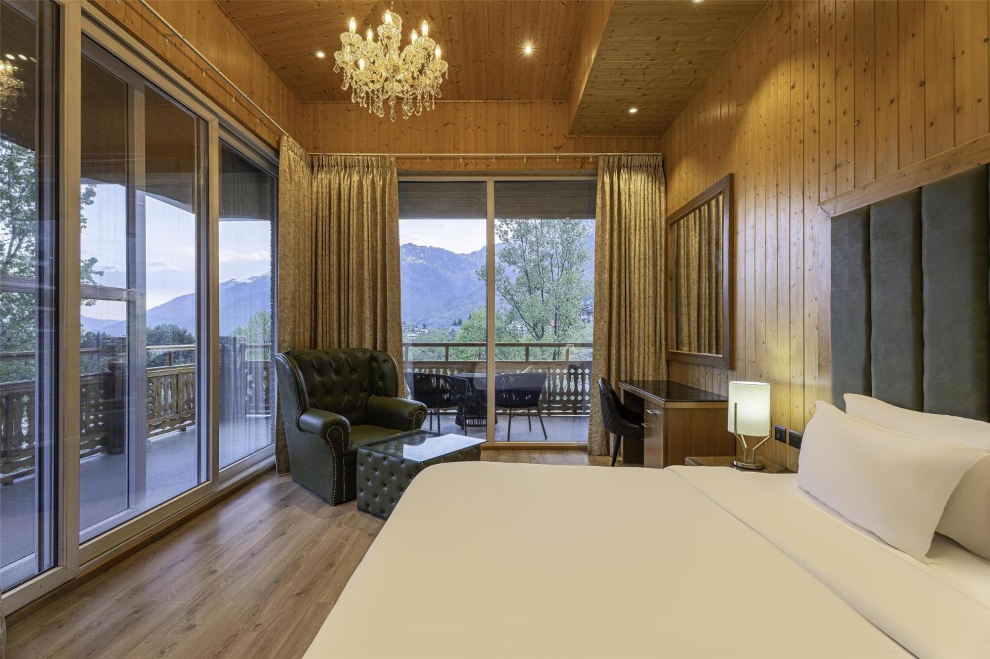 Palchan Hotel & Spa - A Member Of Radisson Individuals Retreats Manali  Bagian luar foto